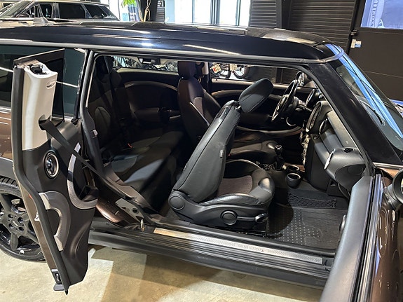 MINI Clubman Cooper S 18 of 19