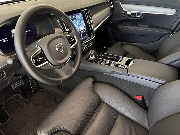 Volvo V90 9 of 20
