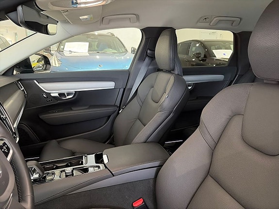 Volvo V90 10 of 20