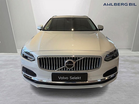 Volvo V90 4 of 5