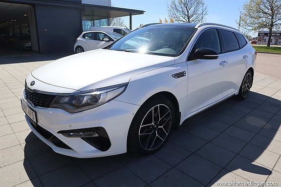 Kia Optima 2 of 5