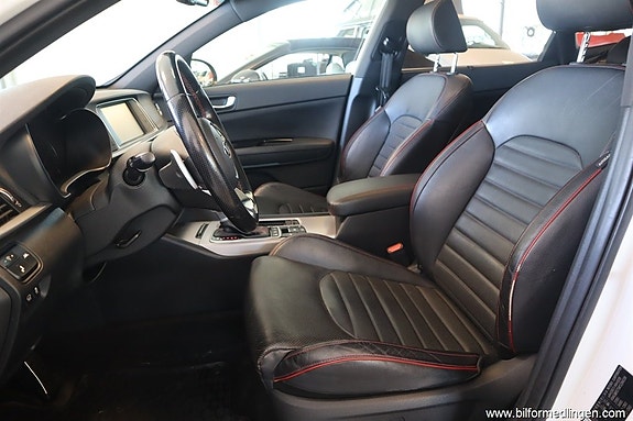 Kia Optima 4 of 5