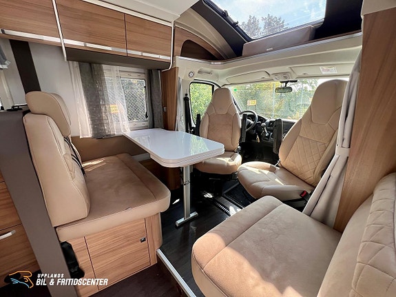 Adria Matrix M 670 SC Solpanel / 3800kg 4 of 18