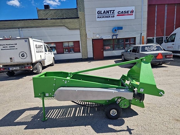 Bomet Upus Z656