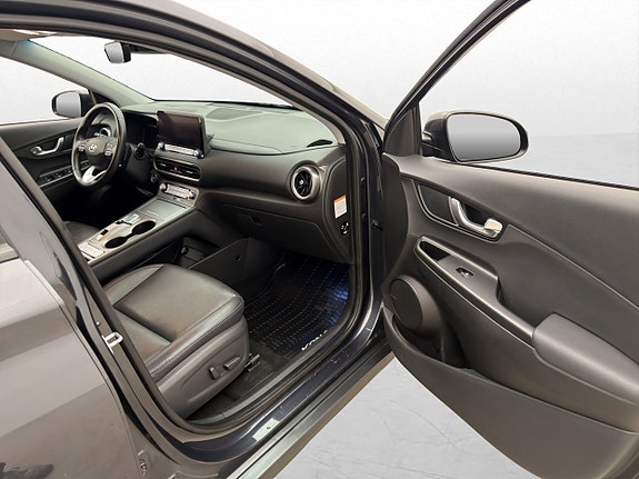 Hyundai Kona 15 of 30