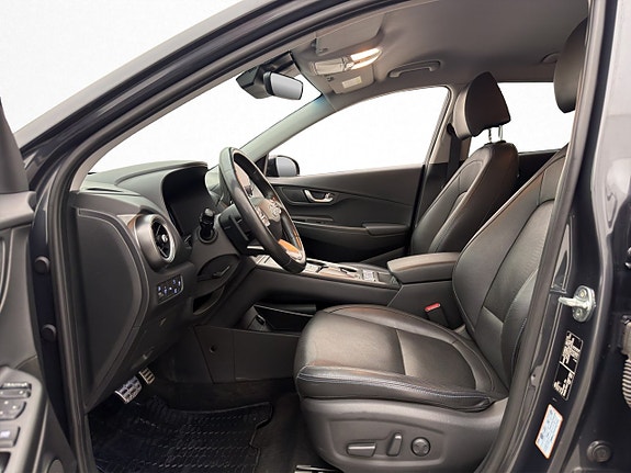 Hyundai Kona 14 of 30