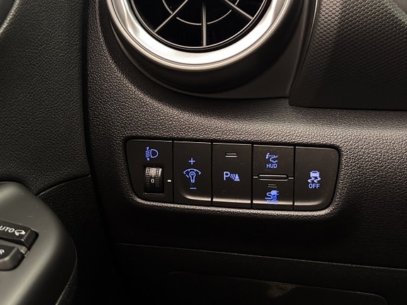 Hyundai Kona 19 of 30