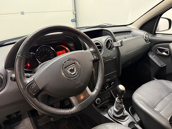 Dacia Duster 8 of 14