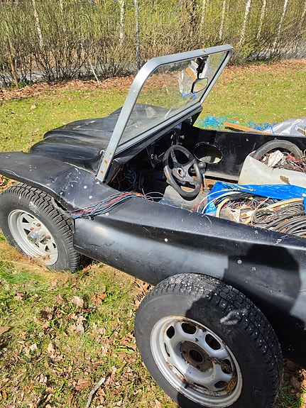 Volkswagen 1500 3 of 9