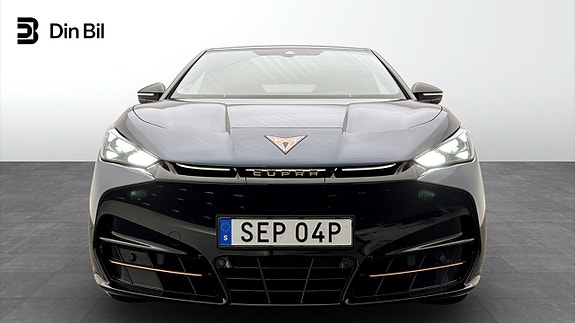 Cupra Tavascan 4 of 5