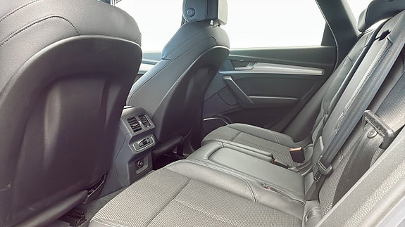 Audi Q5 11 of 13
