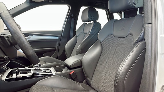 Audi Q5 8 of 13