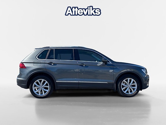 Volkswagen Tiguan 3 of 5