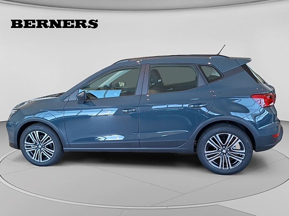 Seat Arona 2 of 15
