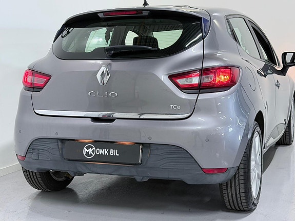 Renault Clio 9 of 25