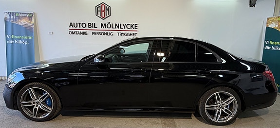 Mercedes-Benz E200 d 2 of 5