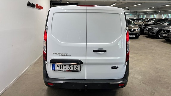Ford Transit Connect 5 of 17