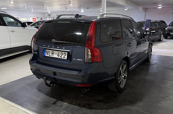 Volvo V50 5 of 5