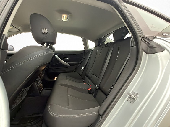BMW 420i 28 of 30