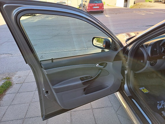 Saab 9-3 13 of 21