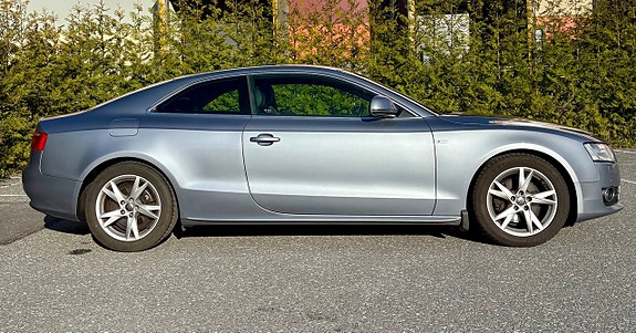 Audi A5 2 of 5