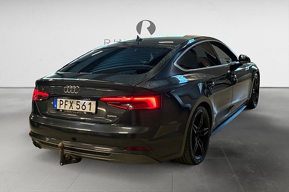 Audi A5 7 of 17