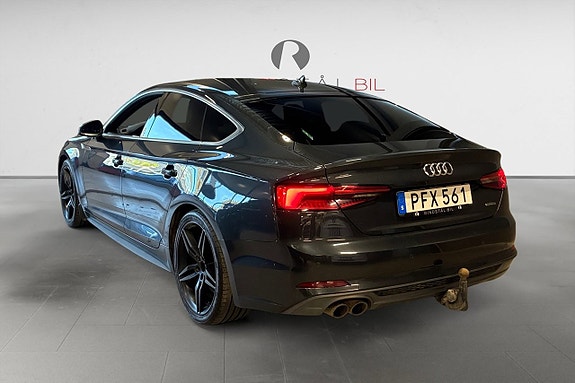 Audi A5 5 of 17