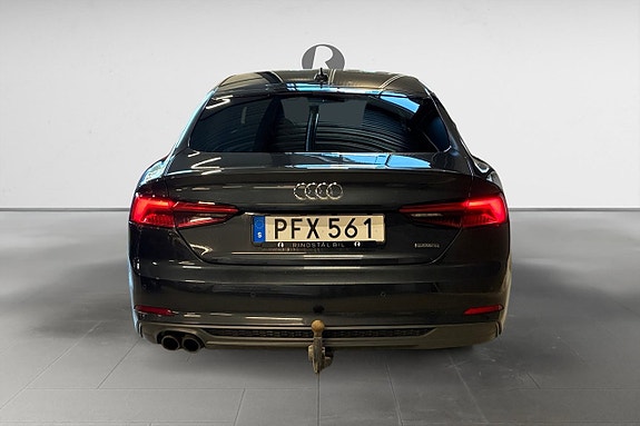 Audi A5 6 of 17