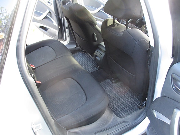 Citroen C5 4 of 5