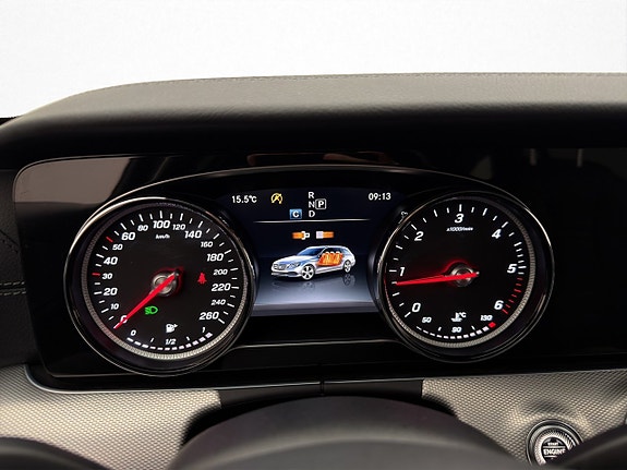 Mercedes-Benz E220 d 14 of 30