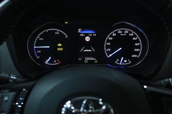 Toyota Yaris 11 of 16