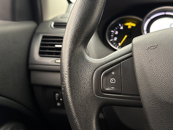 Renault Megane 11 of 26