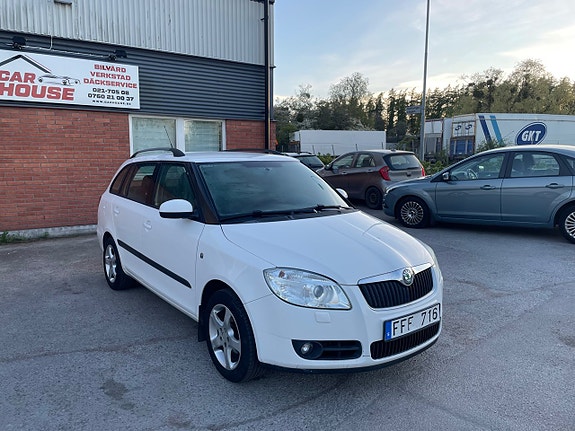 Skoda Fabia 3 of 5
