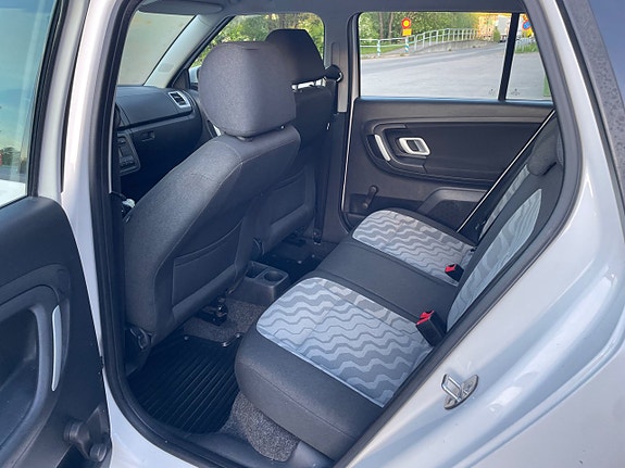 Skoda Fabia 14 of 15