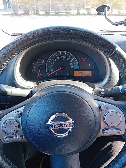 Nissan Micra 5 of 5