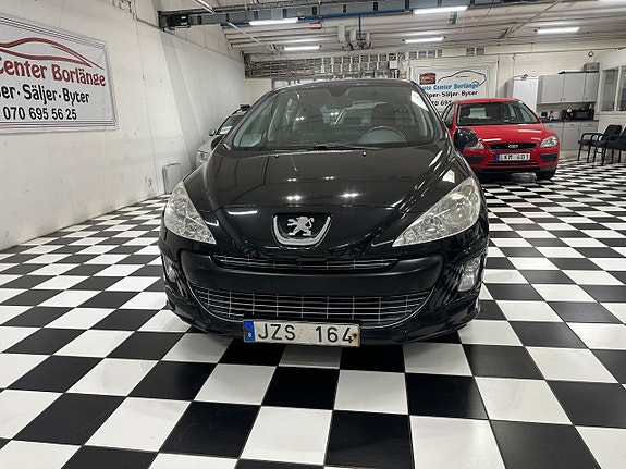 Peugeot 308 3 of 5