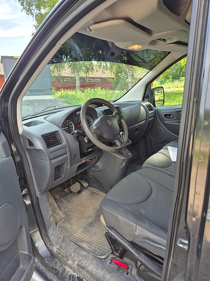 Peugeot Expert 5 of 5