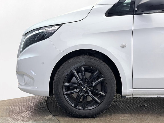 Mercedes-Benz Vito 119 11 of 29