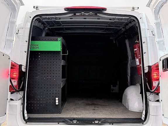 Mercedes-Benz Vito 119 13 of 29