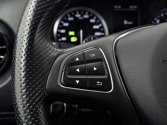 Mercedes-Benz Vito 119 18 of 29