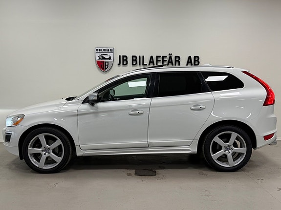 Volvo XC60 7 of 28