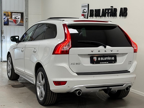 Volvo XC60 5 of 28