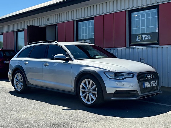 Audi A6 allroad 2 of 5