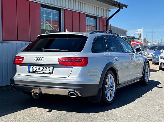 Audi A6 allroad 4 of 5