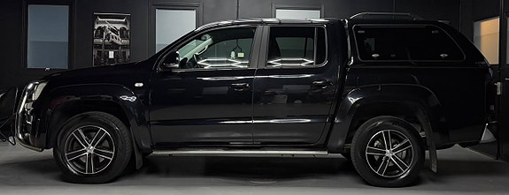 Volkswagen Amarok 2 of 5