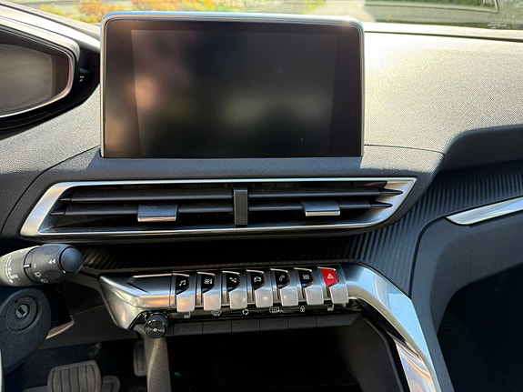 Peugeot 5008 6 of 10