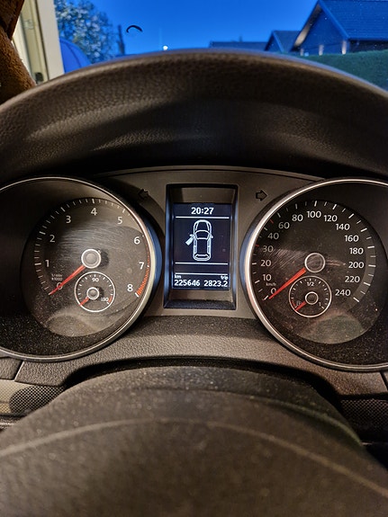 Volkswagen Golf VI 7 of 8