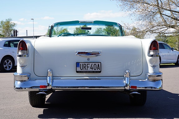 Chevrolet Bel Air 4 of 27