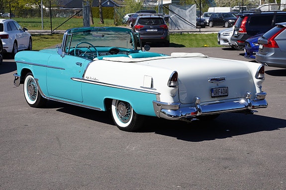 Chevrolet Bel Air 6 of 27