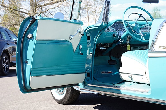 Chevrolet Bel Air 14 of 27